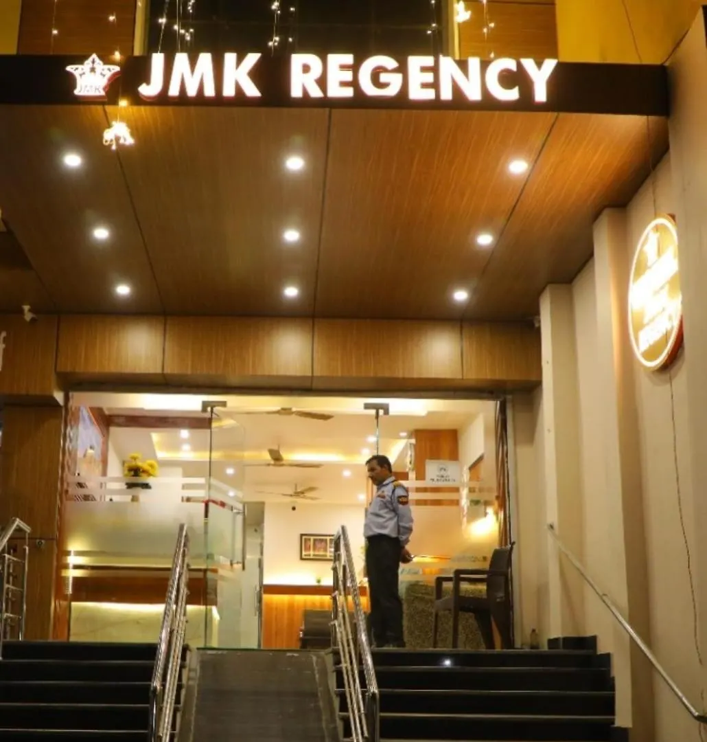Jmk Regency Otel Varanasi 3*,